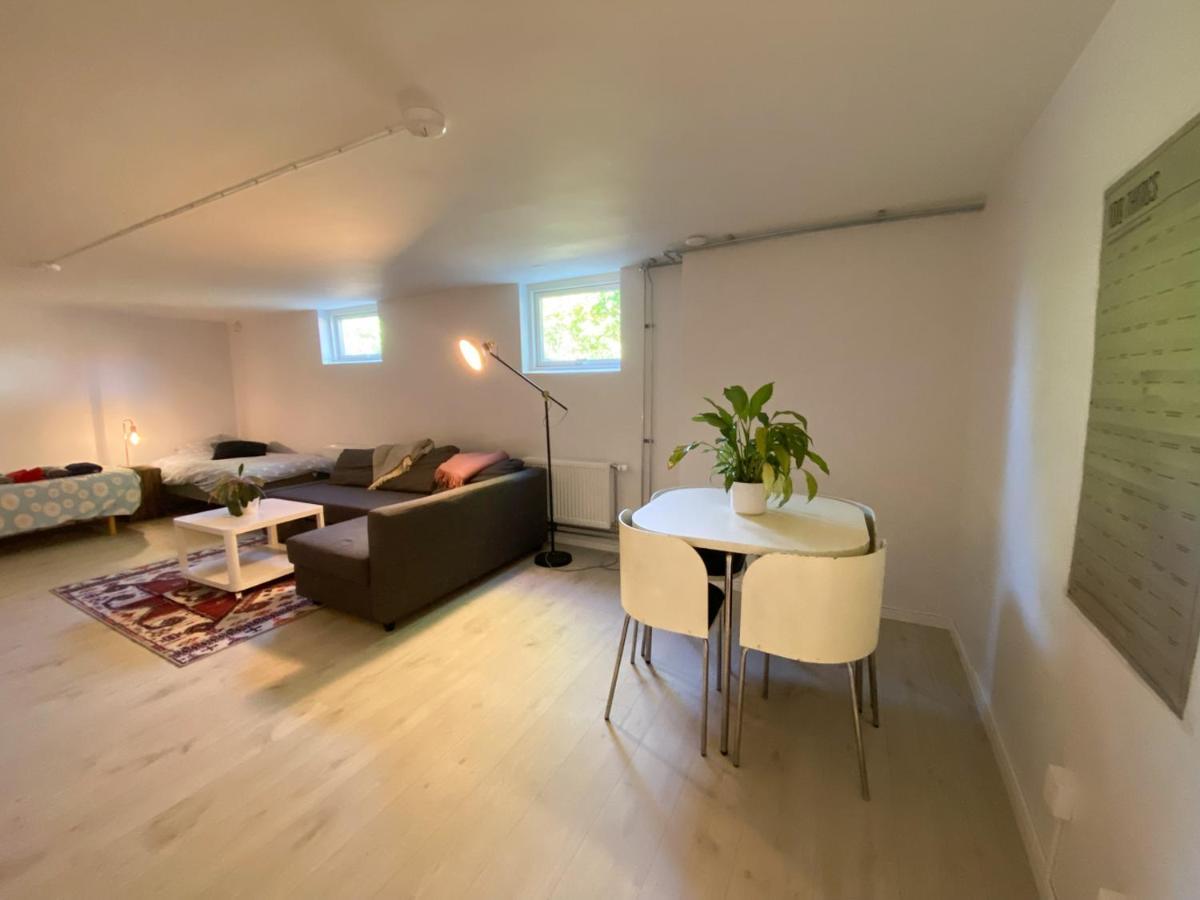 Newly Renovated Apartment - Straengnaes, Ekorrvaegen Экстерьер фото